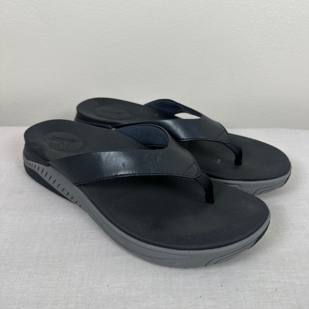 Dansko Men's 42 Flip Flop Sandals Black Leather Thong Comfort Walking Shoes